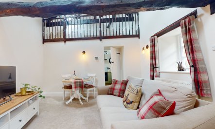 The Barn, Timberscombe 5