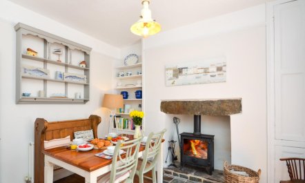 3 Bed in Kingsbridge 2