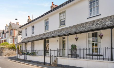 3 Bed in Kingsbridge 2