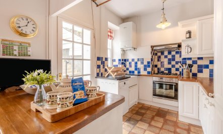 3 Bed in Kingsbridge 8