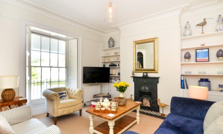 3 Bed in Kingsbridge 1
