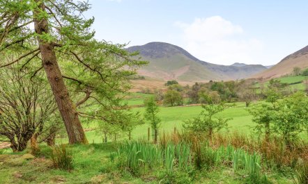 4 Bed in Keswick 1