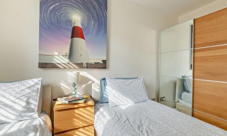 2 Bed in Weymouth 9