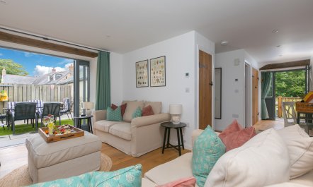 Carines Barns - Pen 3