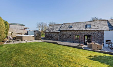 2 Bed in Holsworthy 0