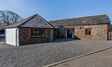 3 Bed in Holsworthy 3
