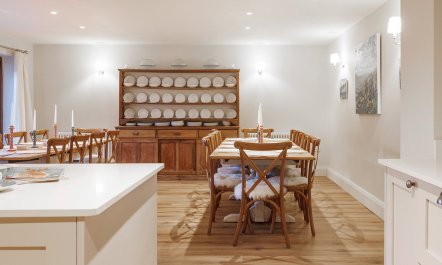 The Cotswold Inn 4