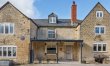 The Cotswold Inn 0