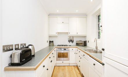 Kensington Rose 4