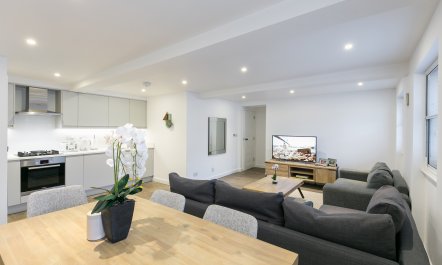 Fitzrovia Flair 6
