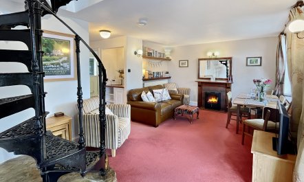 Gamekeeper's Cottage, Martinhoe 8