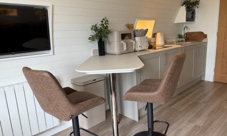 1 Bed in South Brent 2