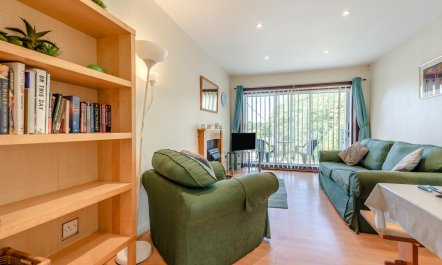 2 Bed in Tenby 7