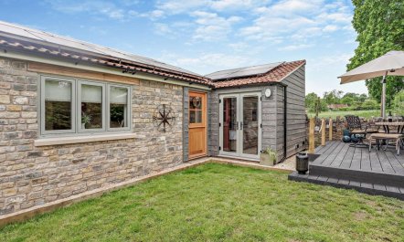 1 Bed in Shepton Mallet 1