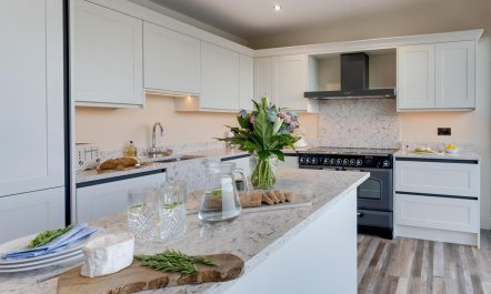 2 Bed in Richmond 7