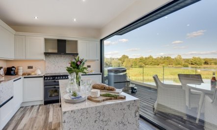 2 Bed in Richmond 8