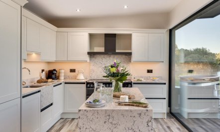 2 Bed in Richmond 6