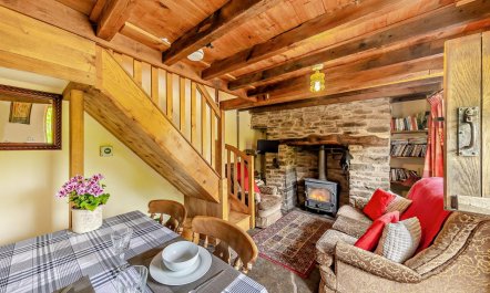 2 Bed in Craven Arms 1