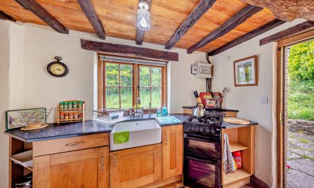 2 Bed in Craven Arms 7