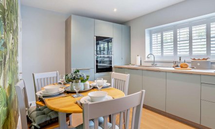 2 Bed in Swansea 7