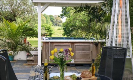 5 Bed in East Cowes 9