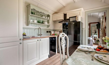 1 Bed in Camelford 6