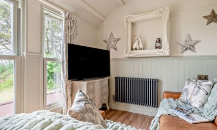 1 Bed in Camelford 9