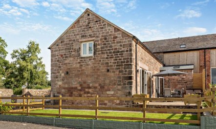 2 Bed in Stoke-on-trent