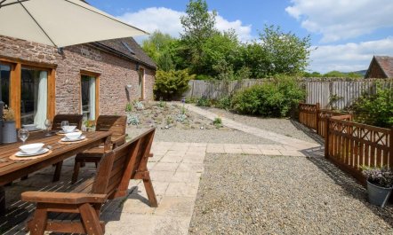 5 Bed in Craven Arms 1