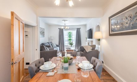 2 Bed in Milford Haven 4
