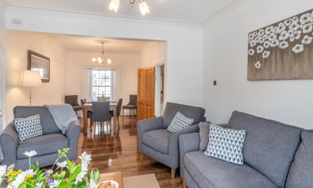 2 Bed in Milford Haven 2