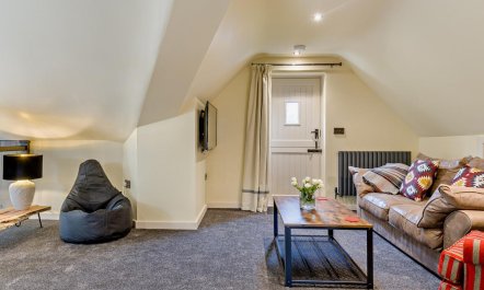 2 Bed in Stoke-on-trent 6