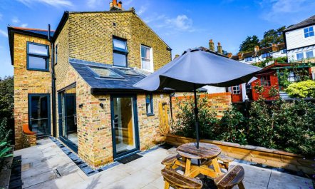 Leigh-on-Sea Living 0