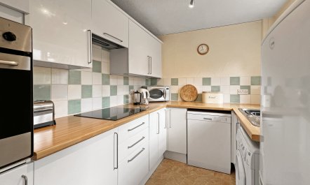 Threshing Barn, Swimbridge 7