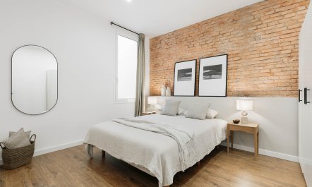 The Raval Pearl 9