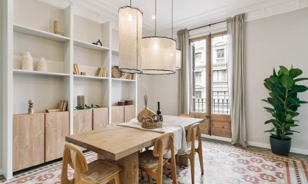 The Raval Pearl 6