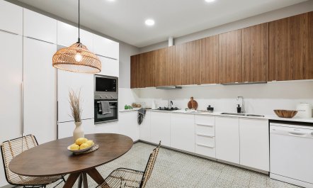 The Raval Pearl 7