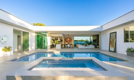 Beverly Hills Chic 4