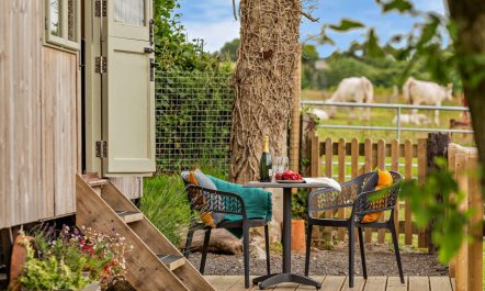 1 Bed in Bridport 1