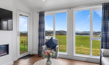 1 Bed in Langbank 7