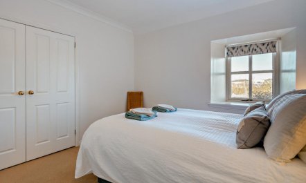 2 Bed in Biggar 1