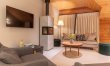 Snowy Luxury 7