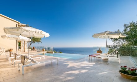 Paradise by the Sea 4