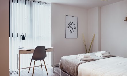 Honest Living 8