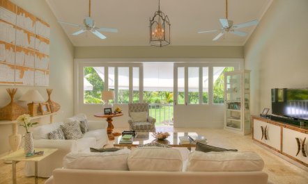 Coral Cabana 8