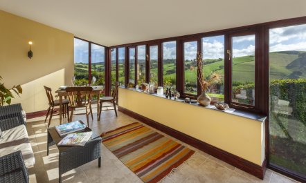 Putham Barn, Cutcombe 1