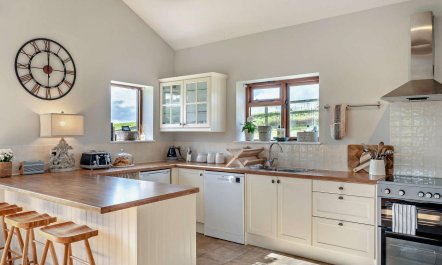 3 Bed in Sherborne 8