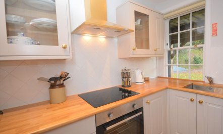 1 Bed in Appin 2