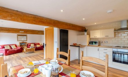 2 Bed in Pickering 1