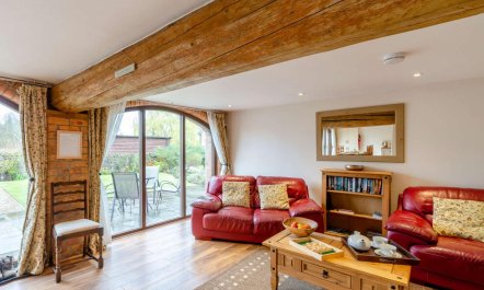 2 Bed in Pickering 2